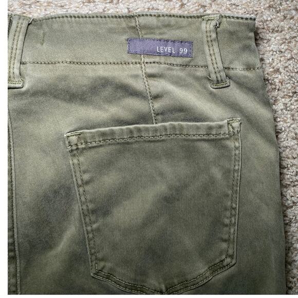 Level 99 Green Skinny Jeggings - Stretchy & Soft - Picture 6 of 13